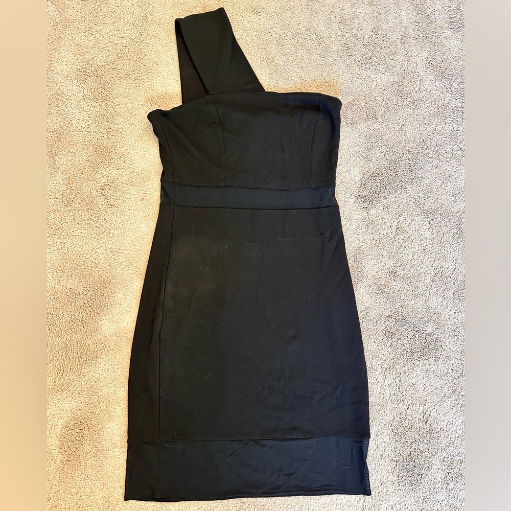 French Connection Chic Black One-Shoulder Dress - 8